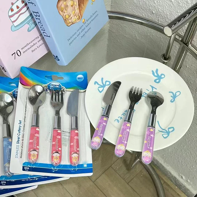 Set de cubiertos metalicos