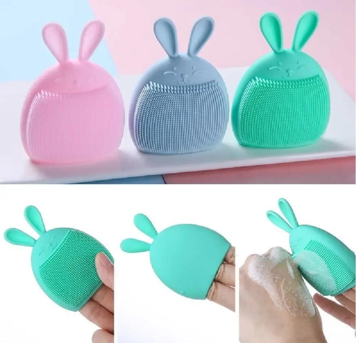 Cepillo de silicona para baño